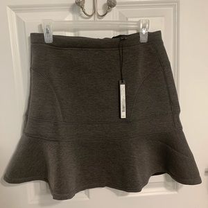 Harvé Benard Mini Fit & Flare Size Medium Gray Neoprene Skirt NWT